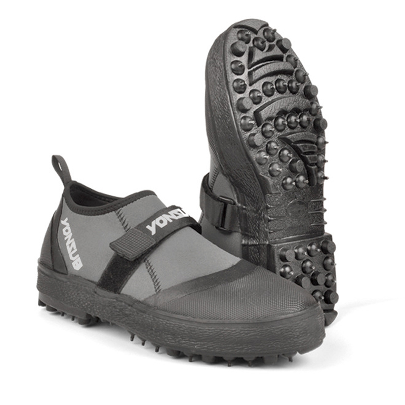 Buty do wędkarstwa skalnego, o – Fishing Equipment Carp recenzja i cena